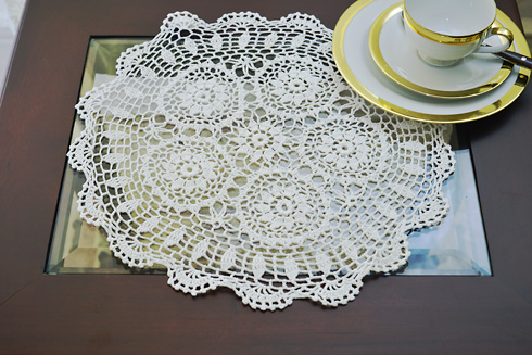 Round Crochet Placemat. 16"Round. White color. 2 pieces pack
